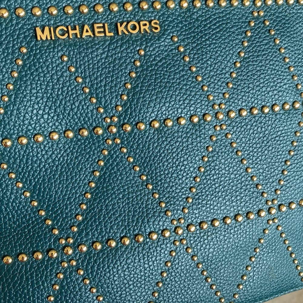 Michael Kors XL Zip Clutch Wristlet - Picture 5 of 5